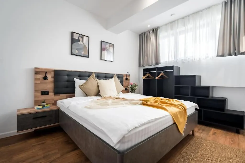 Central 18 Apartment - New Building & Parking Bucharest Romania